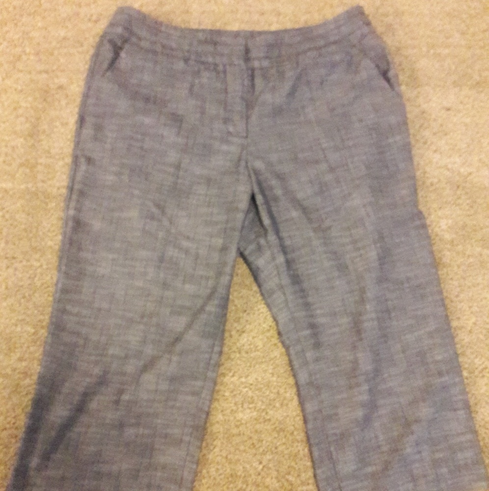 Capri pants
